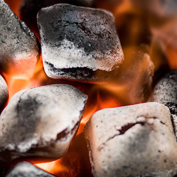 Briketts, Kohle, Pellets & Zubehör