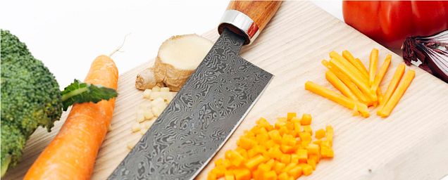 Messer von Nesmuk