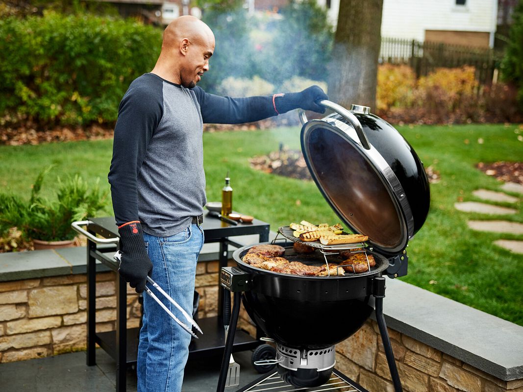 Mit einem Kamado können Sie dank guter Warmeisolation low and slow garen