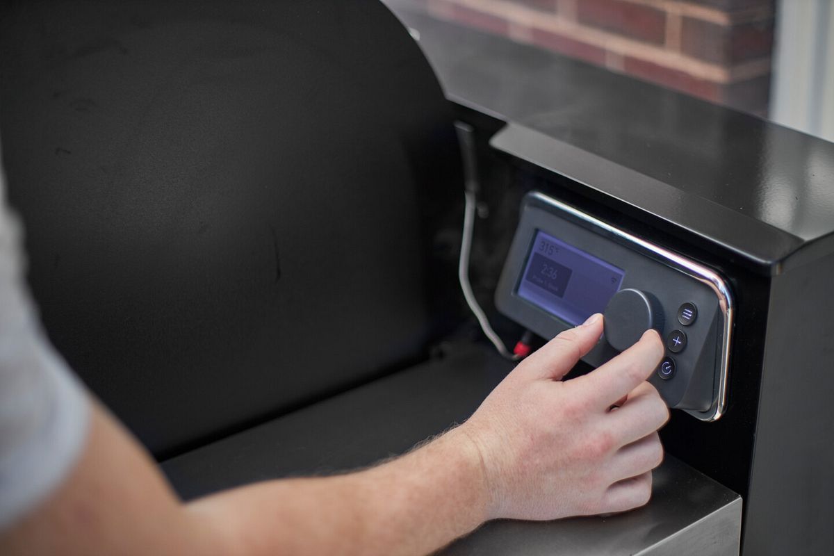 Bedienung des SmokeFire Pelletgrills per Weber Connect App