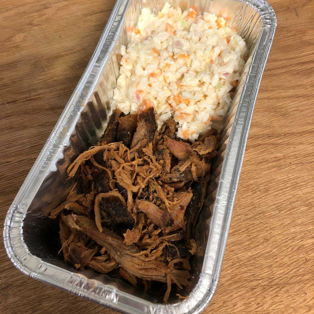 Genussfertig serviert: das Pulled Pork und Cole Slaw ist ein echter Hit!