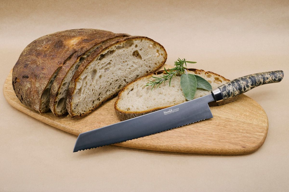 Janus Brotmesser von Nesmuk