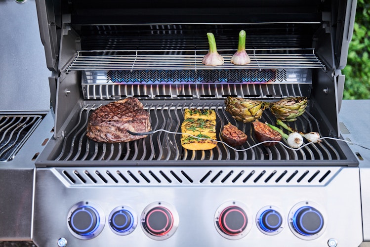 NAPOLEON Gasgrill Prestige 500, Connected, Schwarz