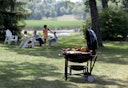 Vorschaubild Weber Holzkohlegrill RANCH KETTLE Ø 94 cm - Black