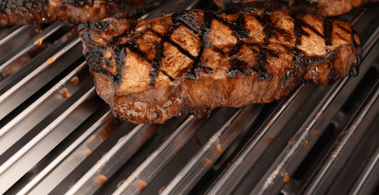 Broil King Grillrost Edelstahl V-förmig für Imperial / Regal Broil King Grillrost Edelstahl V-förmig für Imperial / Regal