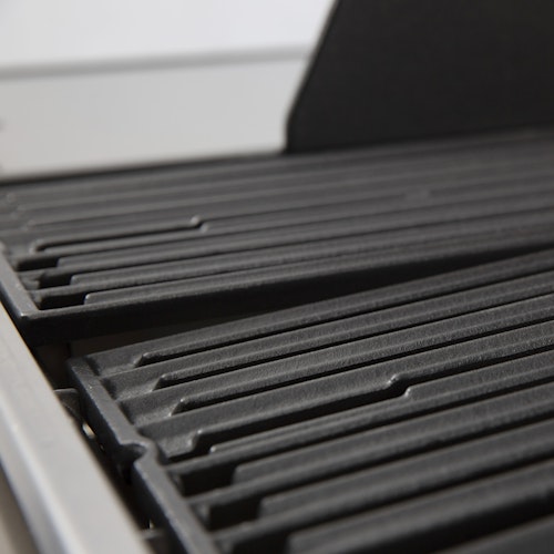 Broil King Gasgrill BARON 590 inkl. Schutzhülle und Gussplatte