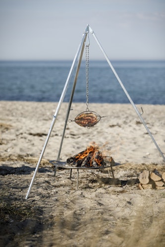 Petromax Geflügel-Grillkorb mit Kette und Haken