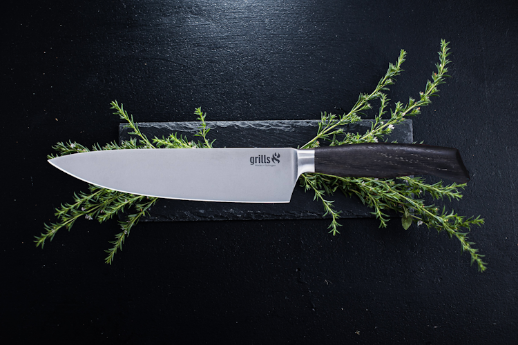 Grills.de Kochmesser mit Eichenholzgriff 21cm