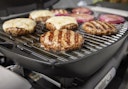 Vorschaubild Weber Q1200N Gasgrill mit Stand - Black