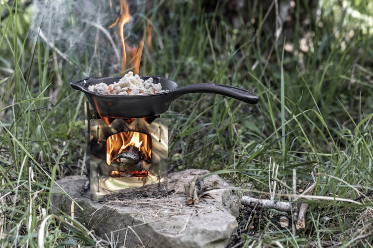 Petromax Feuerpfanne mit Stiel