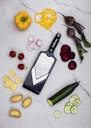 Vorschaubild Microplane V-Hobel mit Julienne Einsatz SPECIALTY Schwarz