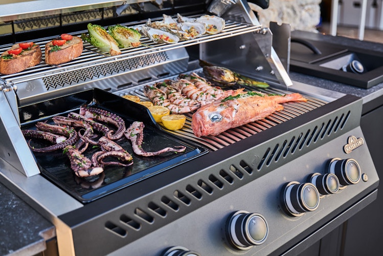 NAPOLEON Gasgrill 700-Series 32", Edelstahl, Einbau Plancha 