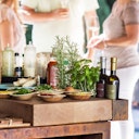 Vorschaubild OFYR Plancha Grill Island Corten 85 Teakholz