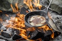 Vorschaubild Petromax Lagerfeuerpfanne aus Gusseisen