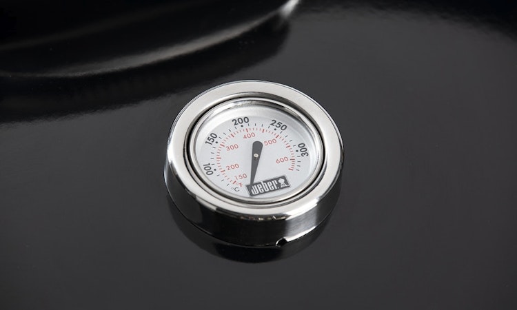 Weber Master-Touch (GBS) Schwarz (inkl. 6kg Weber Briketts)