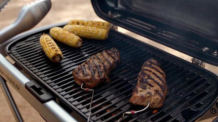 Weber Gasgrill TRAVELER  Weber Gasgrill TRAVELER